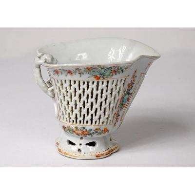Liberation Cup Chinese Porcelain Openwork Dragon Flowers China XVIIIth