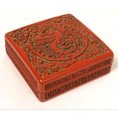 Small Box Cinnabar Lacquer China Bird Phoenix Dragons XIXth Century