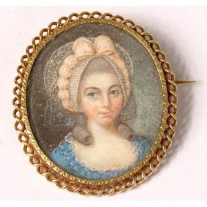 18k Solid Gold Brooch Miniature Mother Of Pearl Portrait Young Woman XVIIIth