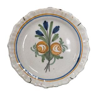 Antique Earthenware Plate With Stylized Decoration, Late 18th – Early 19th Century