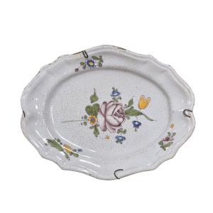 Antique Oval Earthenware Dish. Late 18th Century – Southwest France (bergerac?)