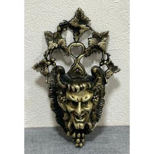 Old Bronze Wall Pyrogen