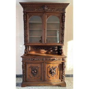 Renaissance Buffet 19th Century Black Forest In Solid Oak