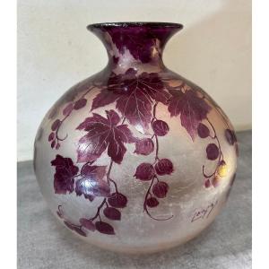 Ball Vase By François-théodore Legras (1839-1916)