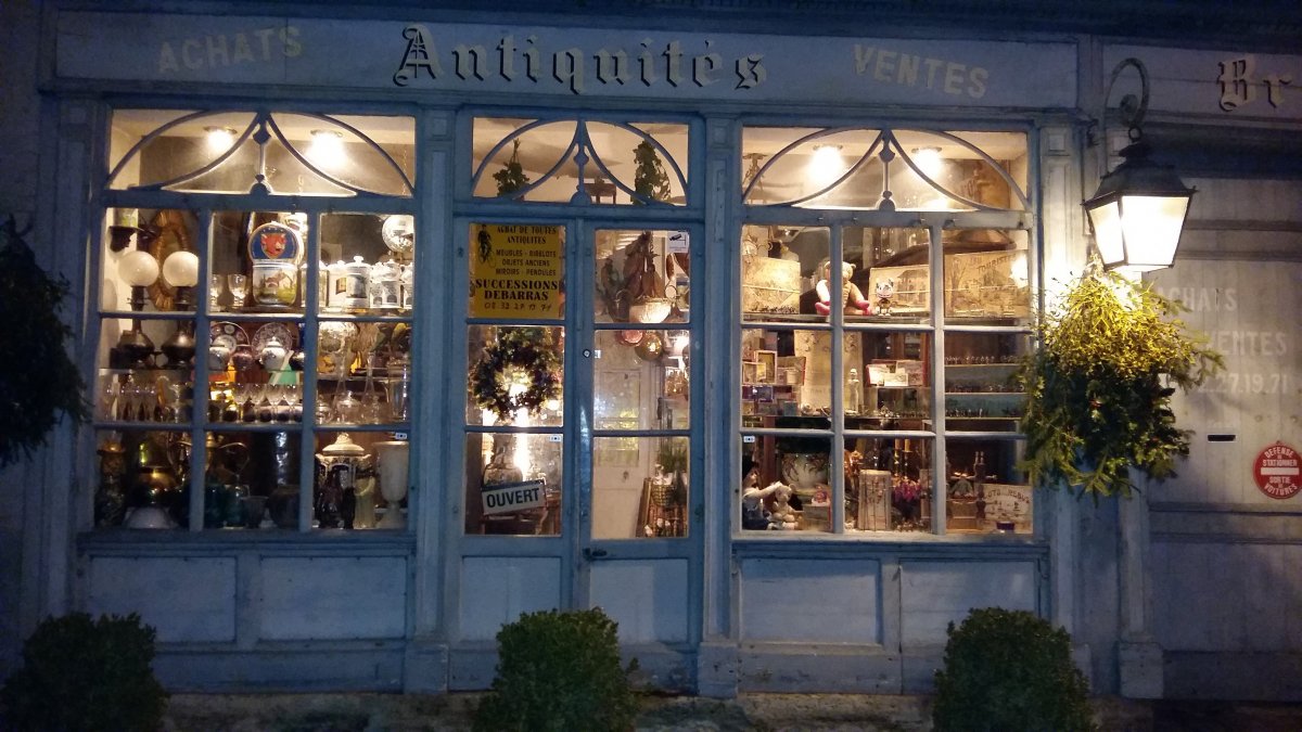 antiquité DUMONT