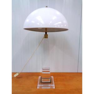 Plexiglass Obelisk Lamp