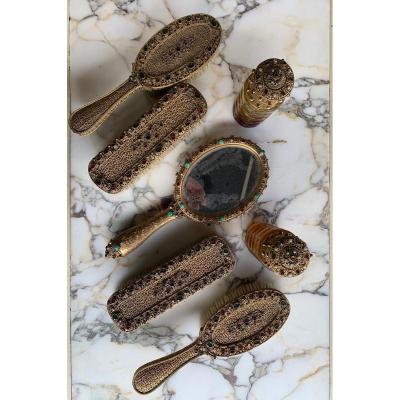 Toiletries In Bronze, Crystal And Stones