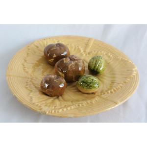 Trompe l'Oeil Plate With Tomatoes And Walnuts
