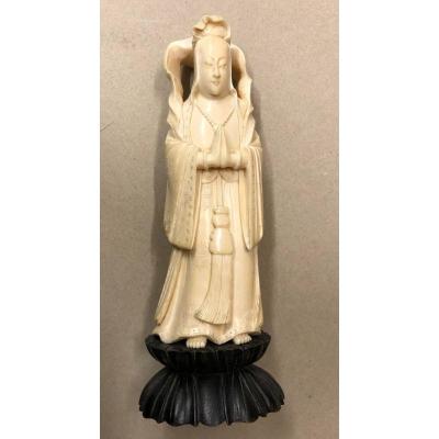 Divinity China Or Japan Ivory XIXth Century