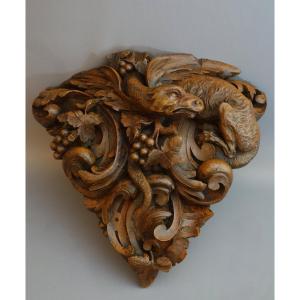 Elegant 17th Century Corner Stand