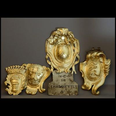 Four Iron Pushed Coats Of Arms XVIIth