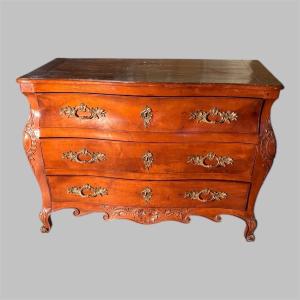 Tomb Period Chest Of Drawers In Cherry Wood 