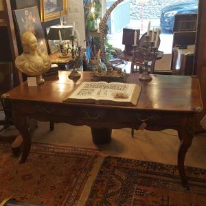 Louis XV: Flat Desk In Fruit Tree