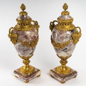 A Napoléon III Period (1851 - 1870) Pair Of Cassolettes.