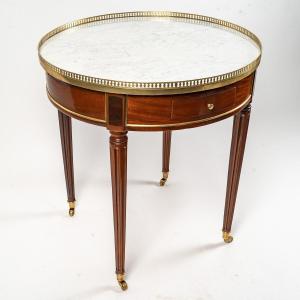 A Louis XVI Period (1774 - 1793) Bouillotte Table.