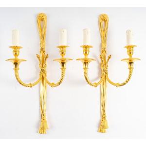 A Pair Of Wall-lights In Louis XVI Style.