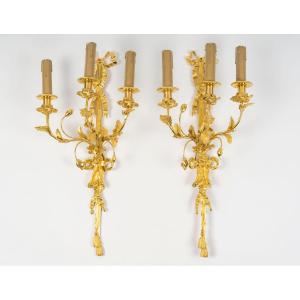  Pair Of Louis XVI Style Gilt Bronze Sconces. Napoleon III Period (1848-1870). 