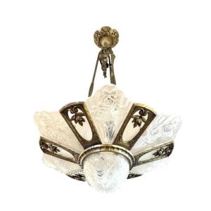 Gilles Important Art Deco "aux Roses" Plate Chandelier