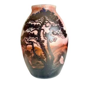 Muller Frères Lunéville Large Vase "lake Landscape With Mountains And Waterfall"