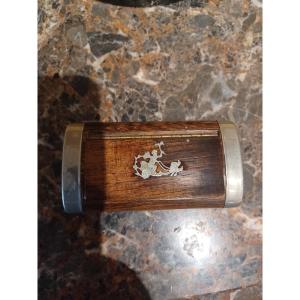 Snuffbox 