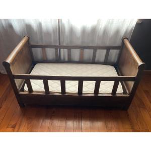 18th Century Baby Bed