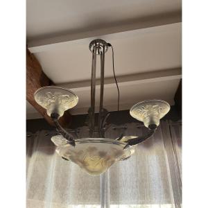 Art Deco Chandelier, Circa 1925, In Opalescent Glass, Signed P. Maynadier 
