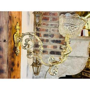 Female Bust Sconce In Gilded Bronze