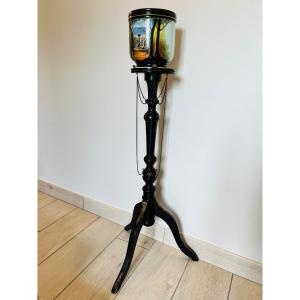 Napoleon III Pot Holder