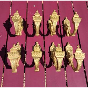 Set Of Eight Gilded Bronze Curtain Tiebacks, 19th Century