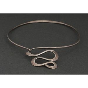 1960s-1970s Modernist Rigid Silver Necklace, Crab Hallmark, 39 Grams