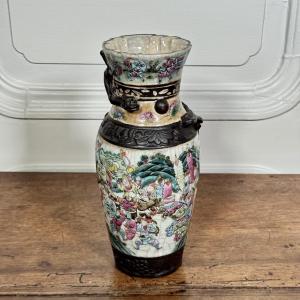 Vase With Nanking-style Appliqués, China, Late 19th Century