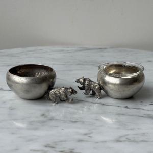 Two Silver Salt And Pepper Shakers With Bear-shaped Handles