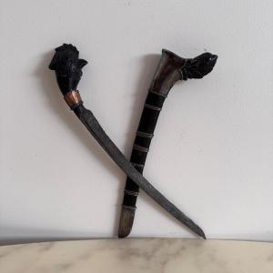 Traditional Kriss With A Zoomorphic Handle And Sheath Adorned With Metal Rings