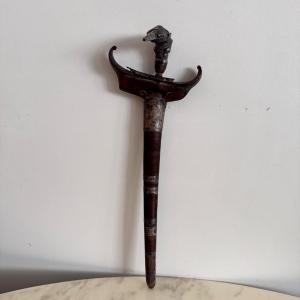 Antique Indonesian Kriss With Scabbard And Decorative Handle Early 20th Century
