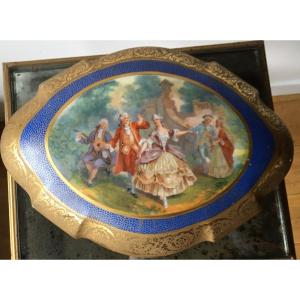 Large Porcelain Box Decorated With A Gallant Scene