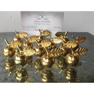 Golden Metal Apple Menu Holder