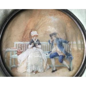 Round Miniature On Ivory, Reading