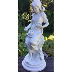 Young Girl Sculpture With Biscuit Baby Birds. Sperlacken - Around 1900