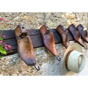 Wall Mounted Coat Rack With Shoe Trees