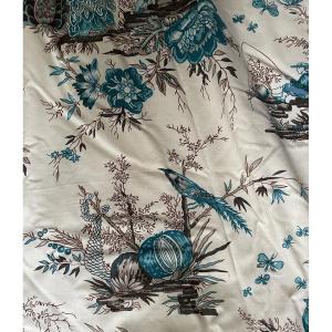 The Pair Of Double Curtains, With Birds And Burst Grenades
