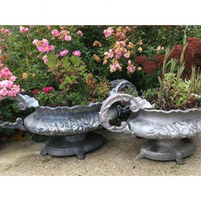 Large Pair Of Cast Iron Garden Basin (88 Cm), Nineteenth