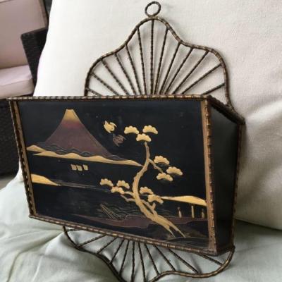 Courrier Range Lacquer From Japan, Nineteenth