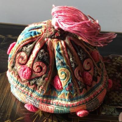 Bonnet Brodé, Mongolie, Début XXème