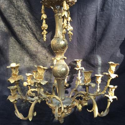Important Chandelier Flowers In Golden Bronze, 12 Lights
