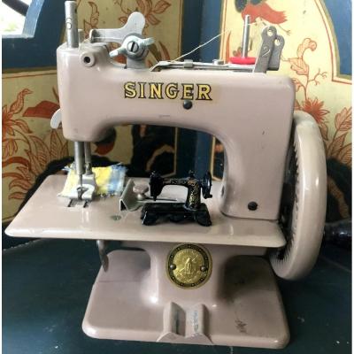 2 Miniatures Sewing  Machines