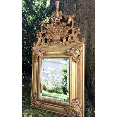Mirror  Carved Gilded Wood Heart Corners , Eighteen Cent 