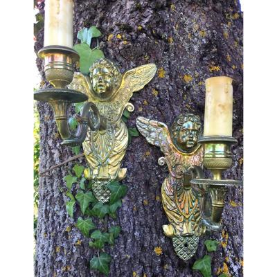 Pair Of Sconces With Winged Cherubs In Bronze, XIXth