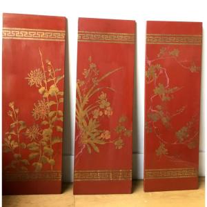 Suite Of Lacquer Panels Decor With Gold Flowers, Circa 1900