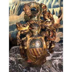 Blason En Bois Sculpté, Polychromé, Et Ajouré époque XVII Eme