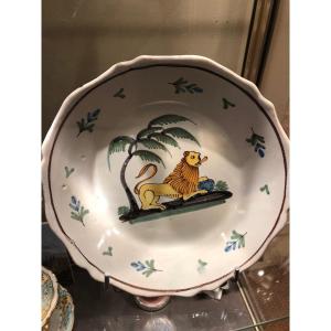 Nevers XVIII Eme Century: The Revolutionary Lion